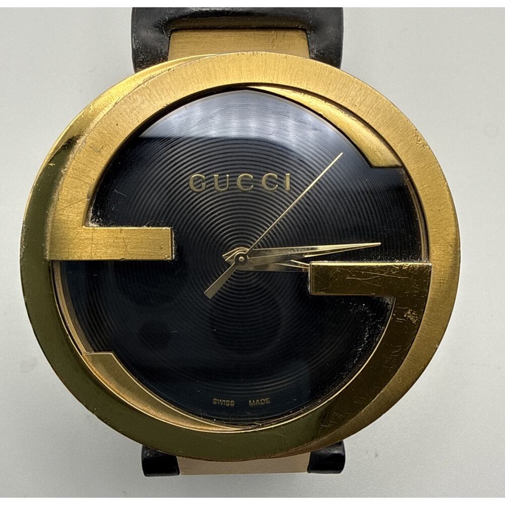 Auth GUCCI Interlocking G Men’s Watch 133.2, Gold Time Black Dial Swiss Quartz